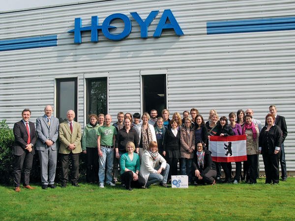 Hoya unterstützt die Hochschulen