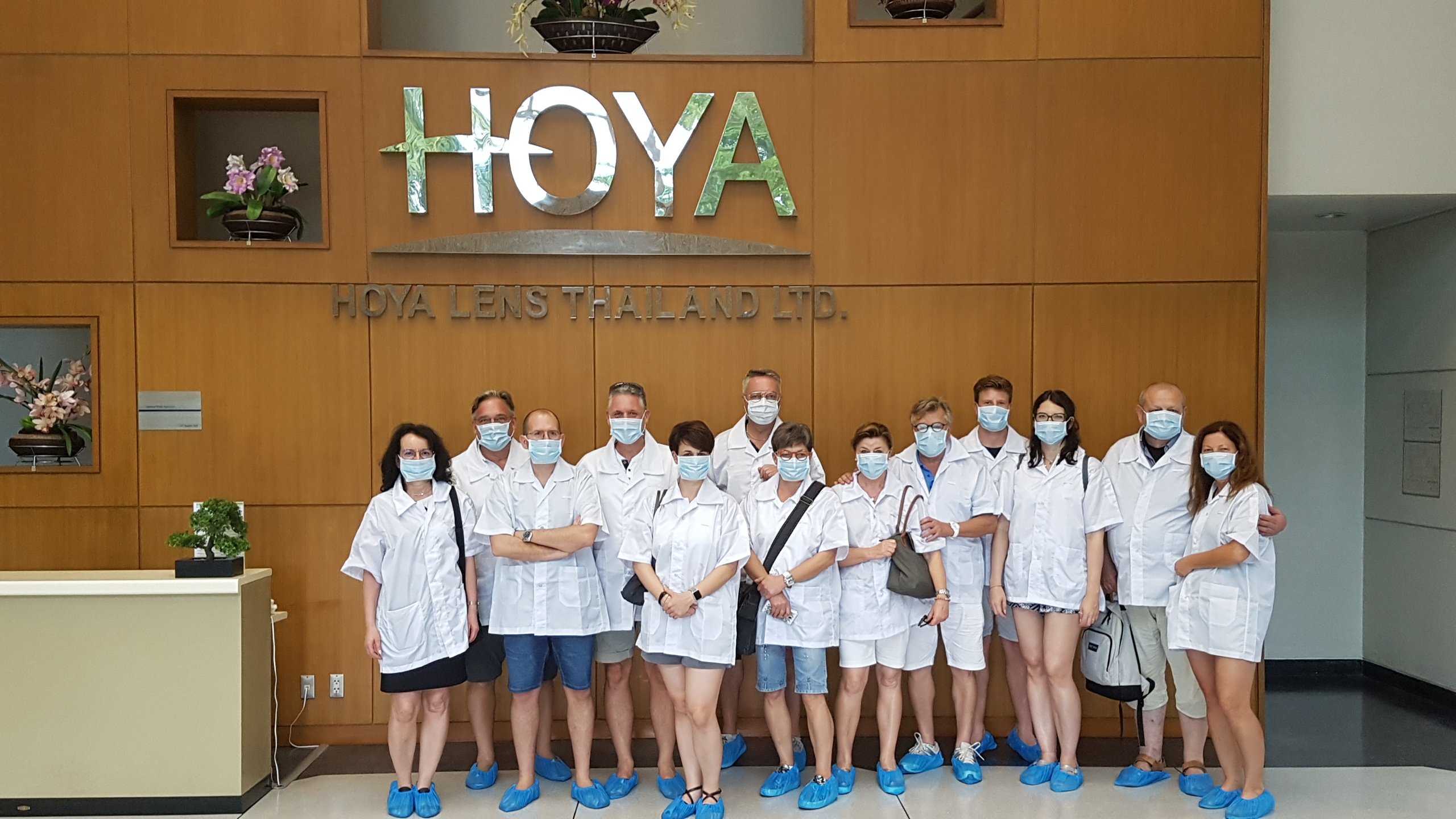 Augenoptiker bei Hoya in Thailand
